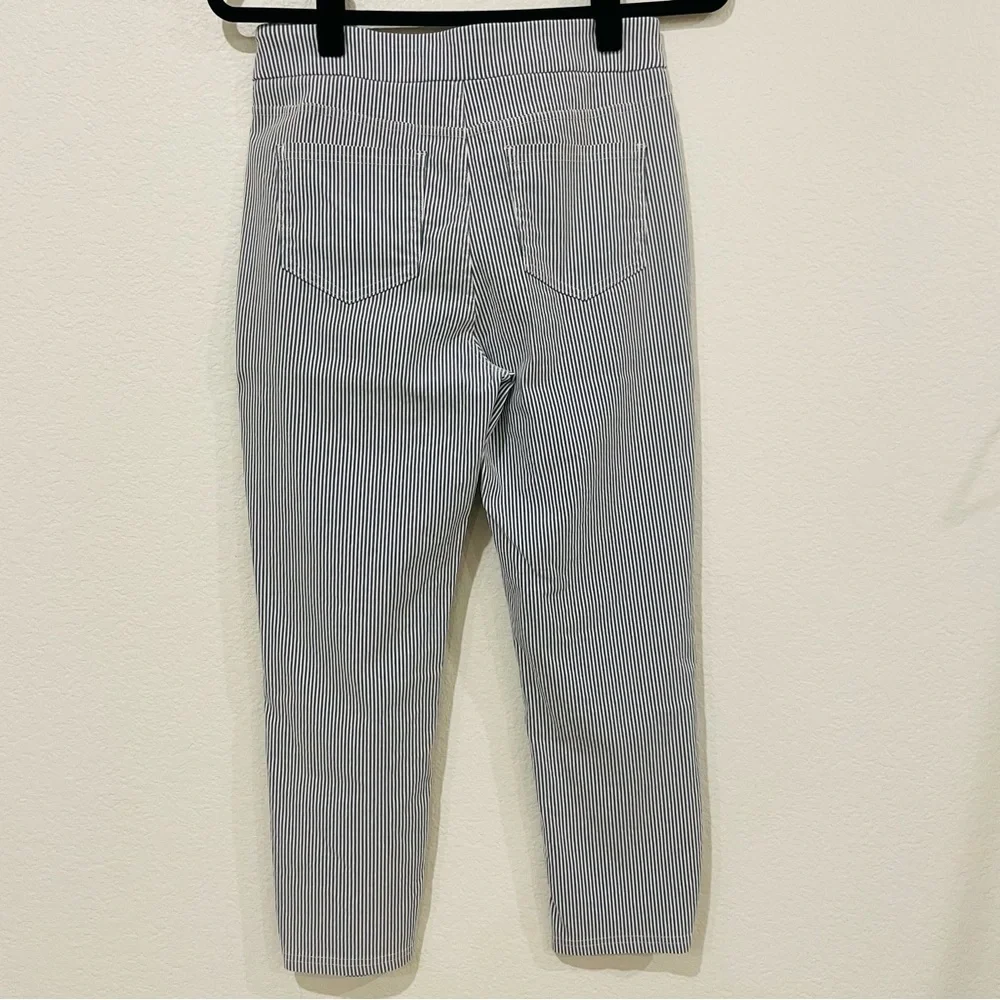 Mario Serrani Women's Tummy Control Comfort Stretch Capri Pants Size SMALL